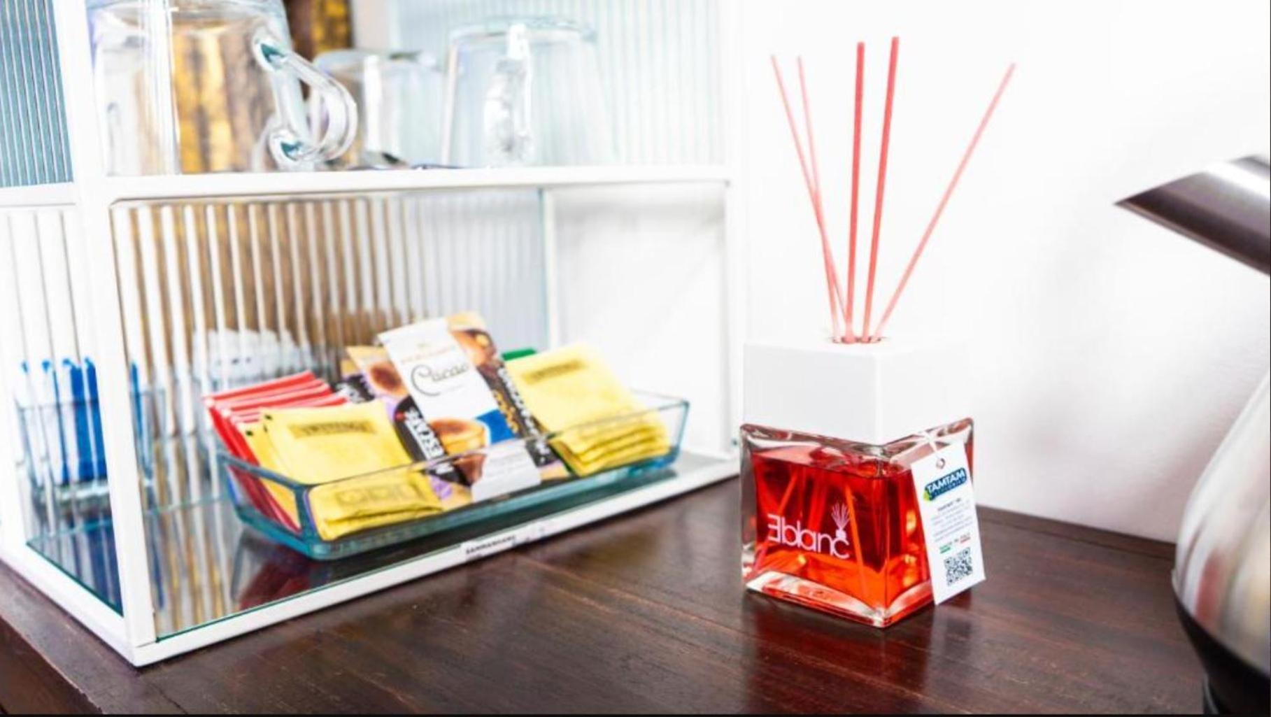Bb Tortona Bed & Breakfast Milan Bagian luar foto