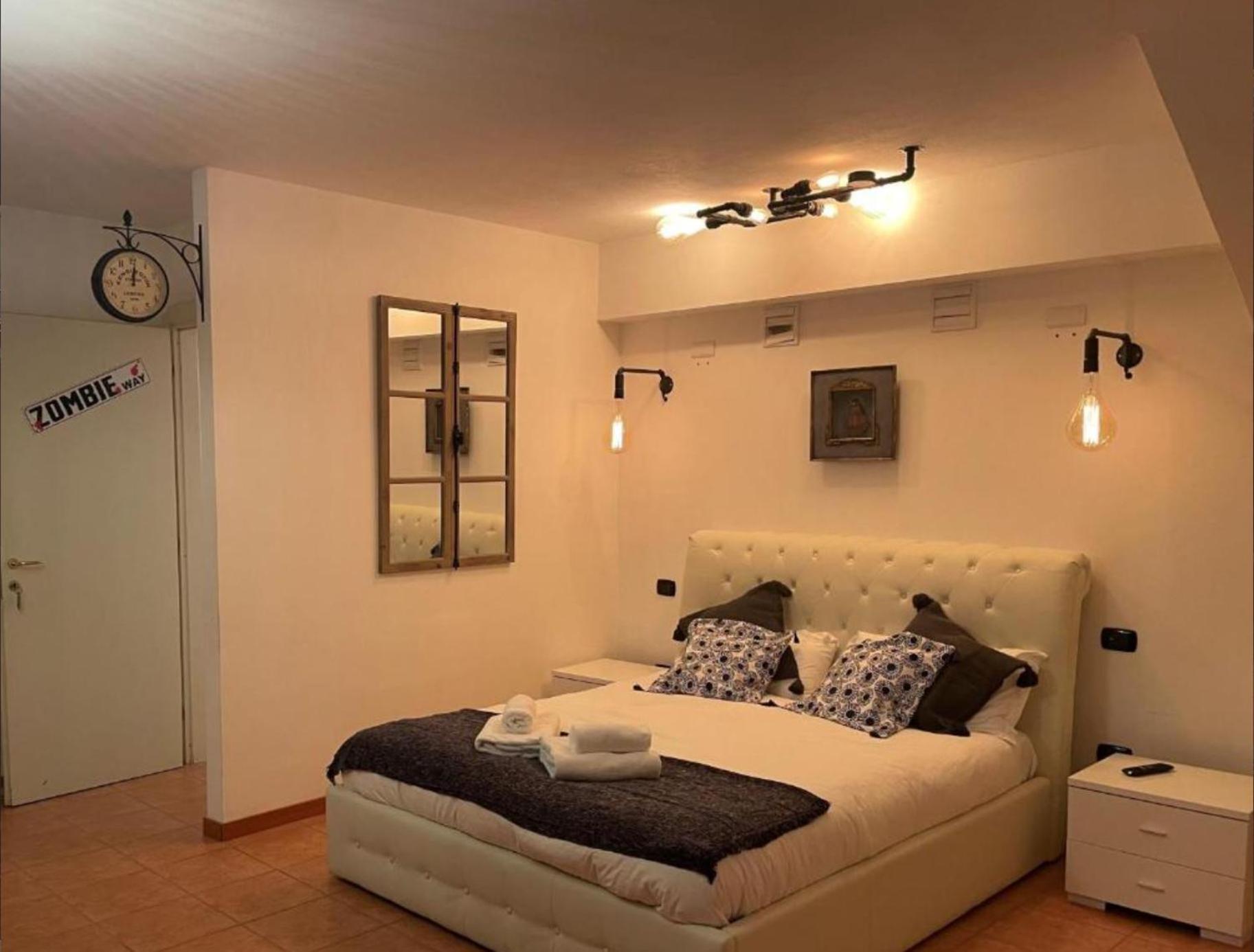 Bb Tortona Bed & Breakfast Milan Bagian luar foto